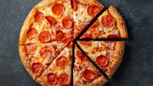 pepperoni pizza slice