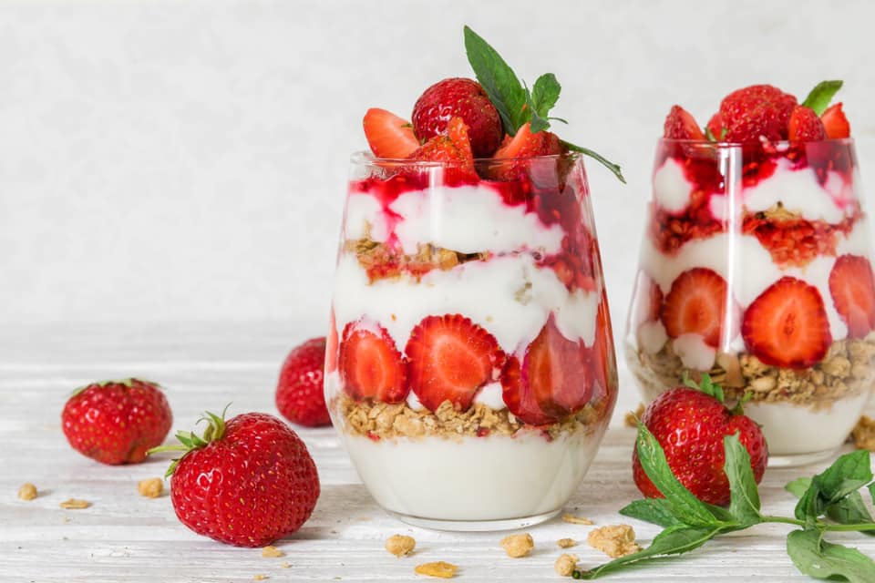 greek yogurt parfait