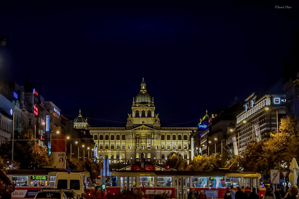 WENCESLAS_SQ_NIGHT