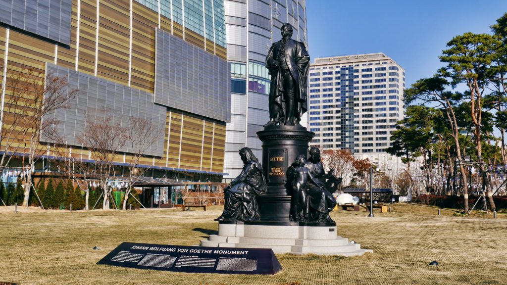 This image has an empty alt attribute; its file name is The-monument-to-Goethe.-Seoul-South-Korea.-December-2016-1024x576.jpg