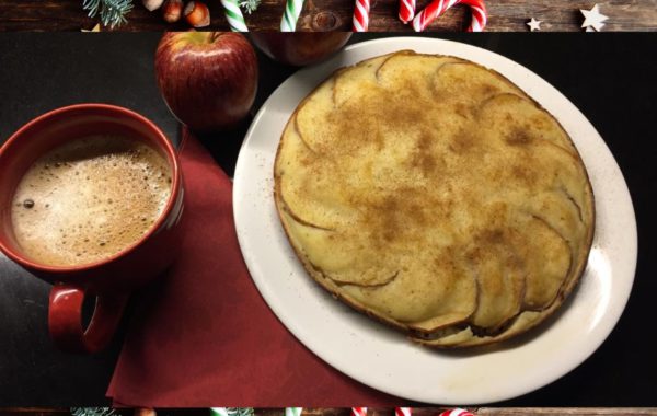 EASY STOVETOP APPLE CAKE