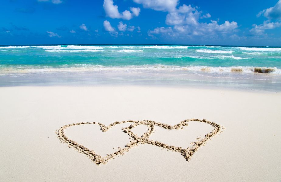 Weekend Getaways: 4 Valentine's Day Destinations By The Beach