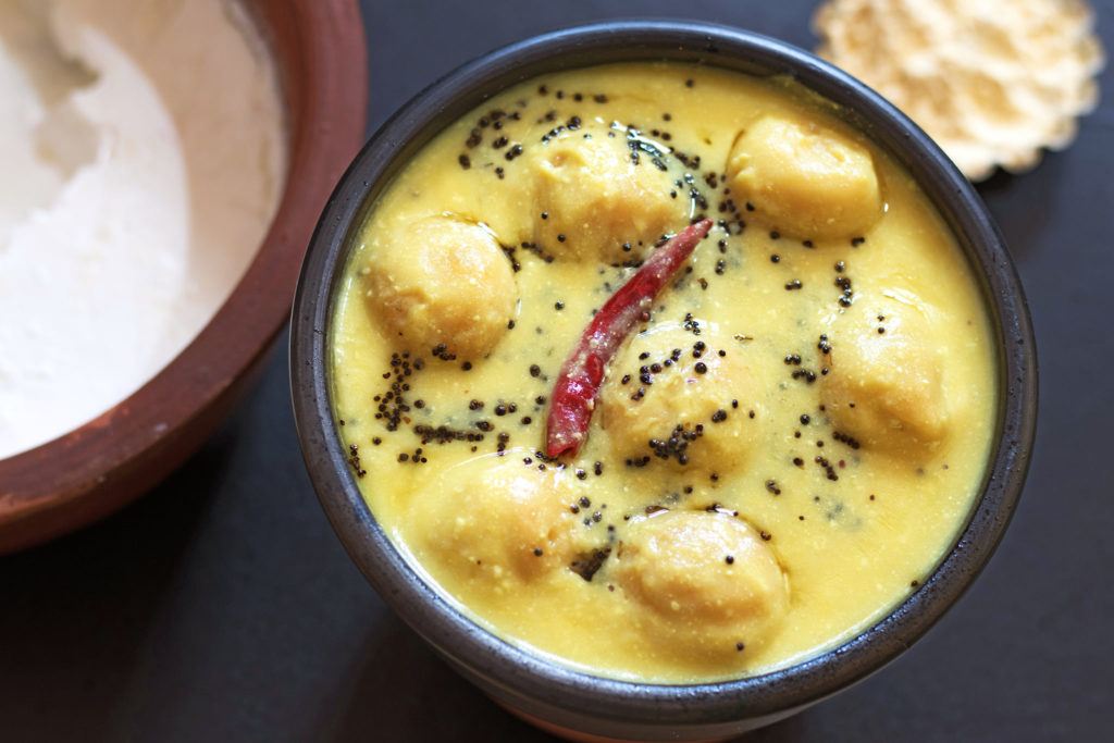 Kadhi Pakoda