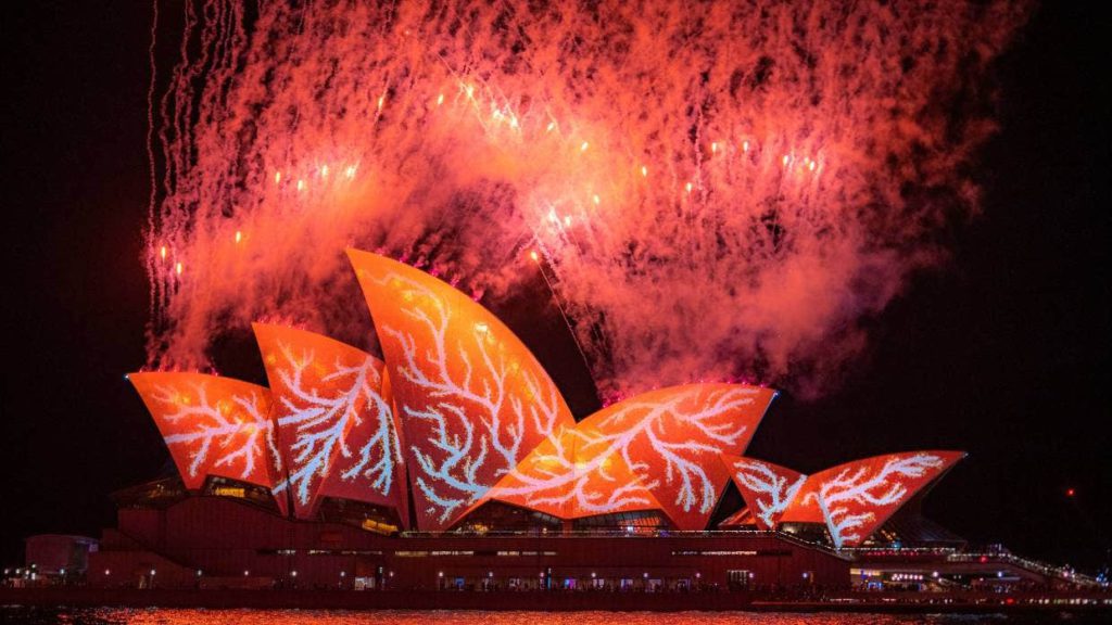 News at 9: Chennai's Dinosaur Festival, Australia's largest light show, Singapore Grand Prix and more