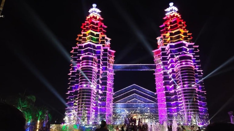 The pandal is a scintillating representation of the 1,483-foot tall towers, located in Kuala Lumpur. (File Photo)