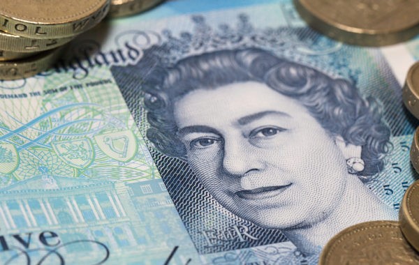 News | Queen Elizabeth II: Heathrow cancels flights on Monday, How to watch the funeral, What happens to Bank Notes & Coins,