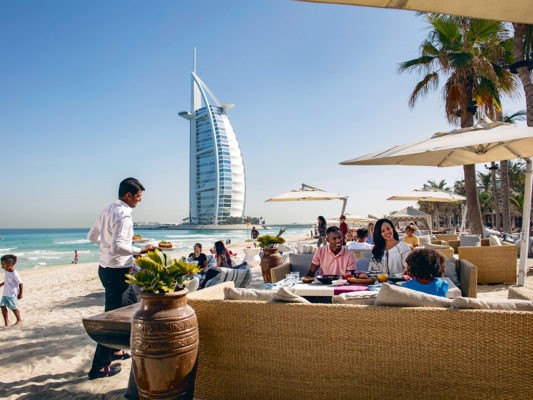 Where to Eat in Dubai? Bookmark These Four Fine Dining Hotspots