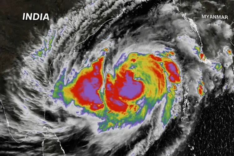 Cyclone Mocha Intensified Into Very Severe Storm, Bengal On Alert