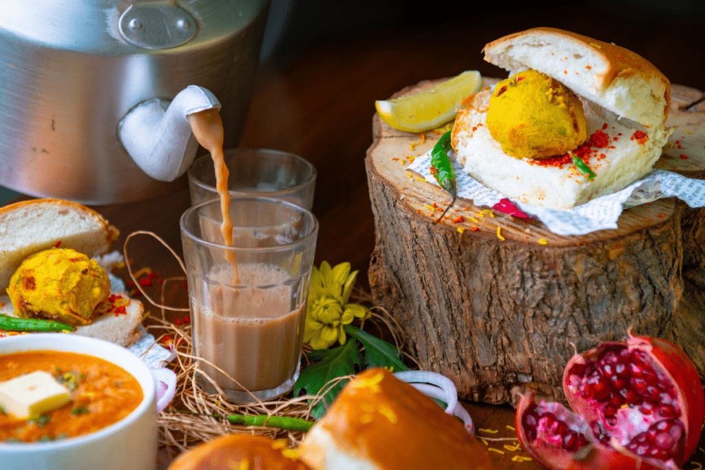 Vada Pav and Tea