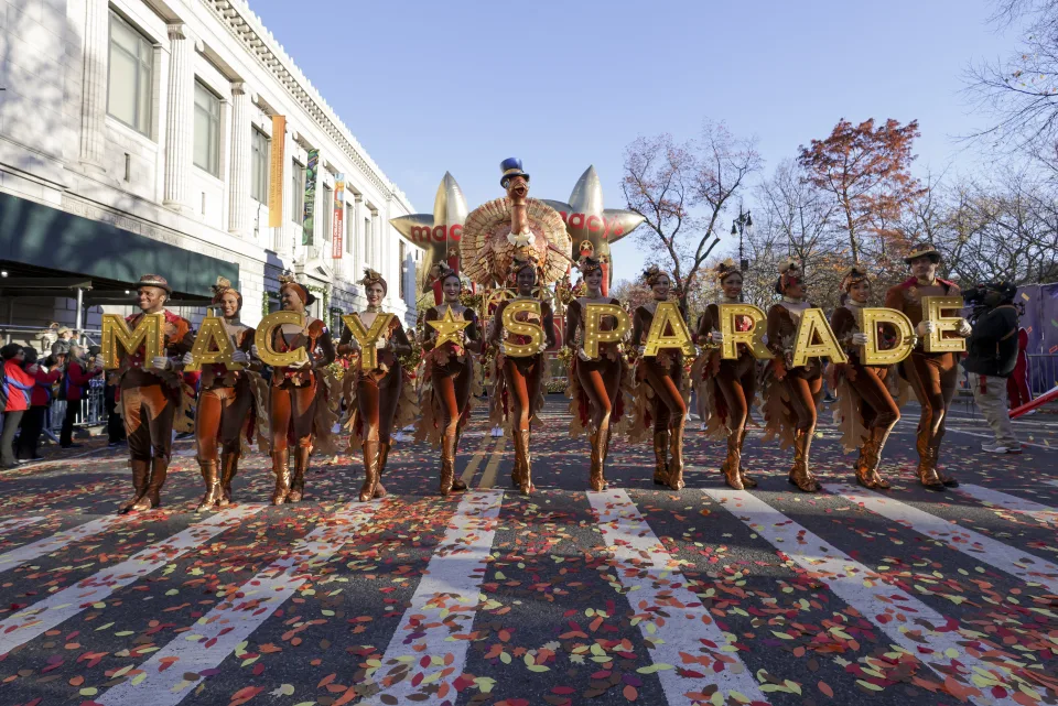 Macy’s Thanksgiving Day parade: Festive spectacle of balloons, bands and Santa kicks off the holiday season in New York