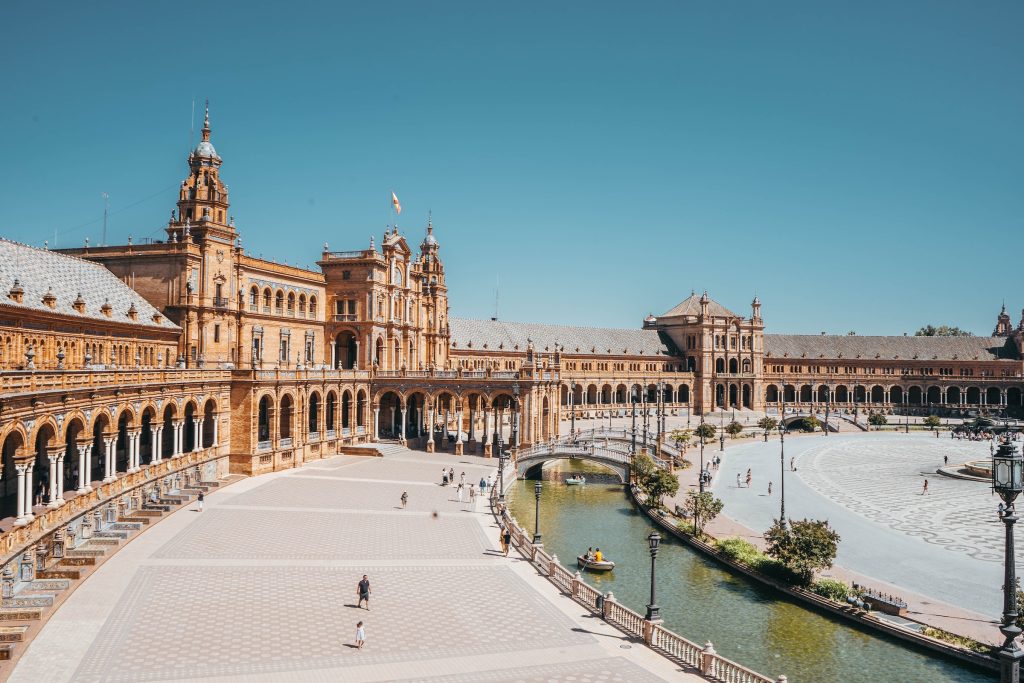 Sevilla was i a cultural centre, as a capital of Muslim Spain, and as a centre for Spanish exploration of the New World.