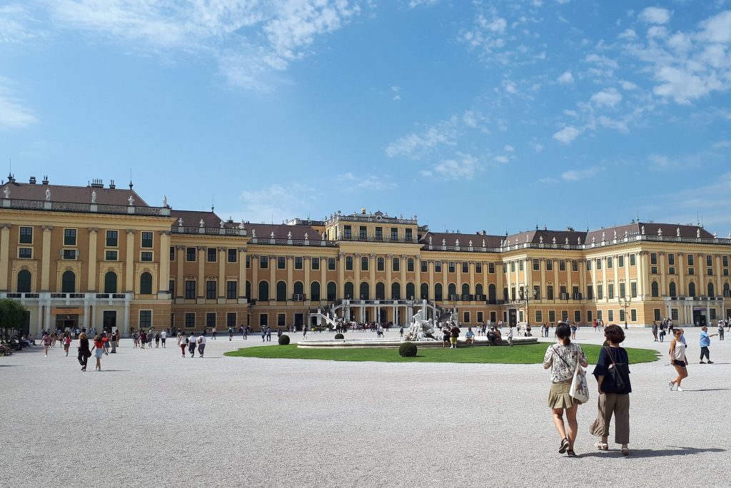•	The Schonbrunn Palace symbolises the impressive Habsburg monarchy and continues to mesmerise tourists all over the globe

