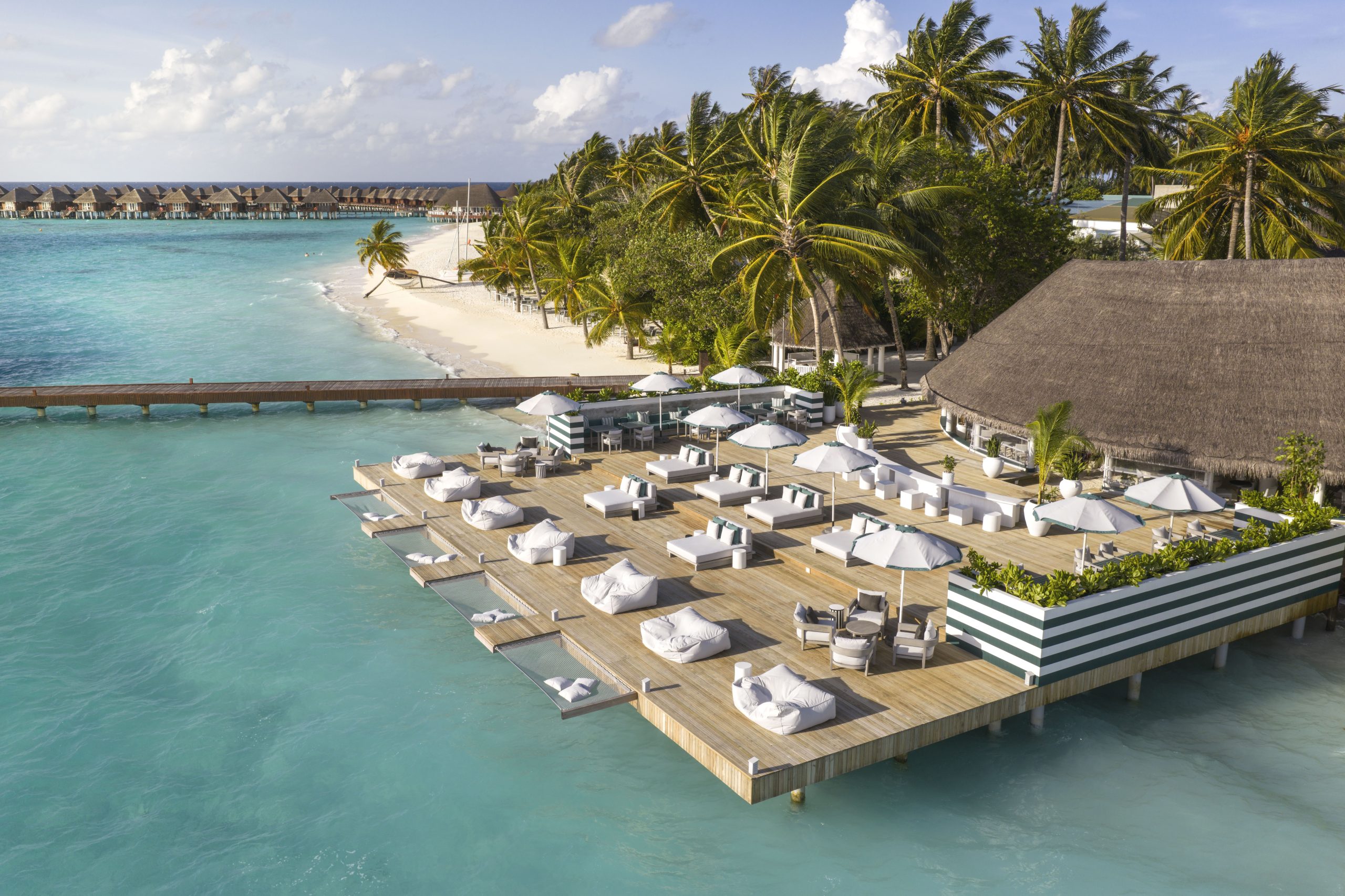 Sun Siyam Vilu Reef Reopens Nautilus Bar with Stunning Ocean Views and Luxe New Look
