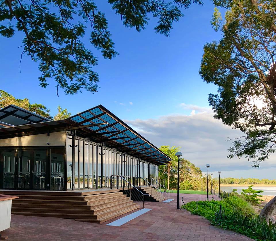 Pee Wee's at the Point 