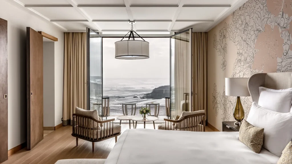 Royal Champagne Hotel & Spa