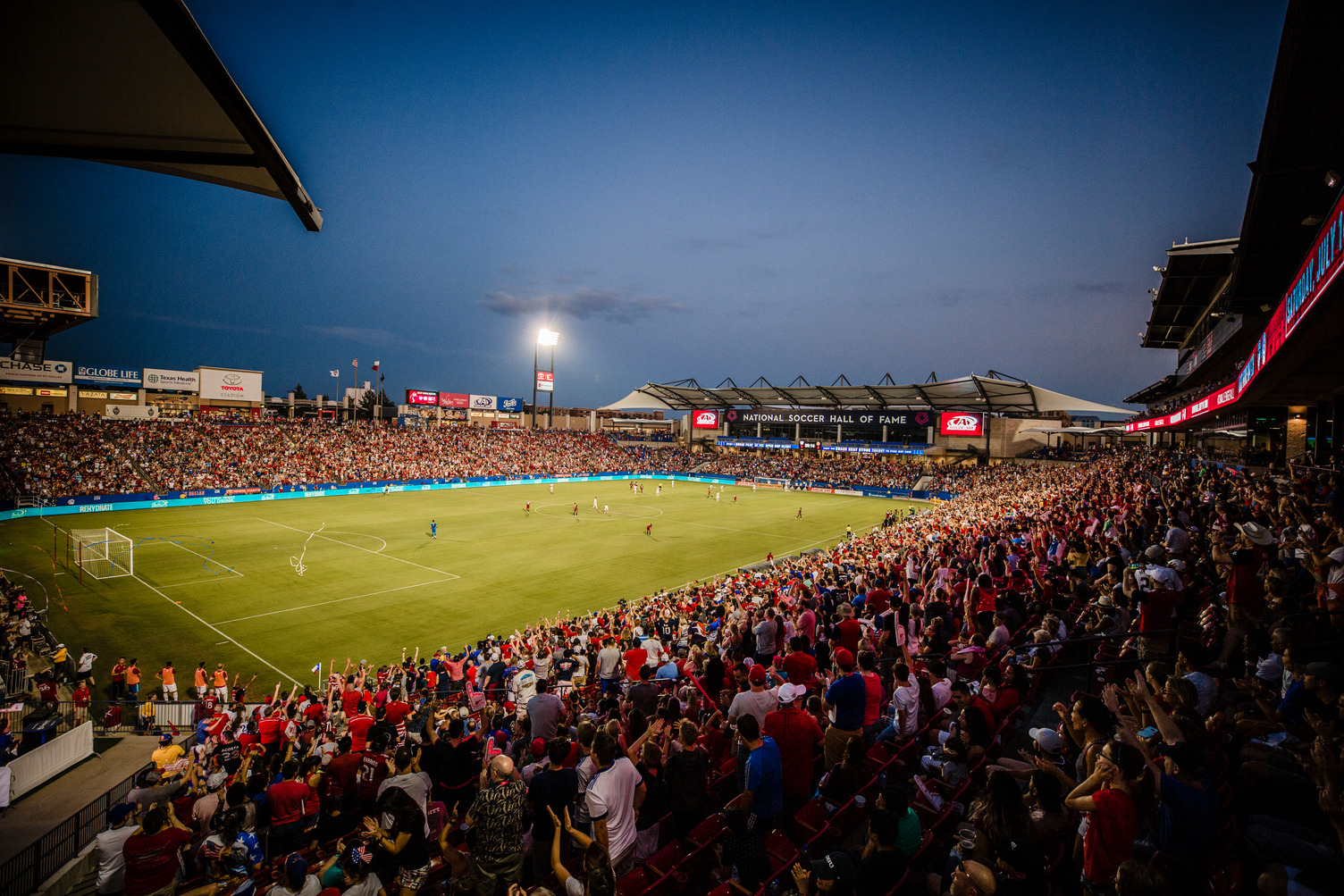 The Ultimate Guide to FIFA World Cup Fan Experiences in the United States